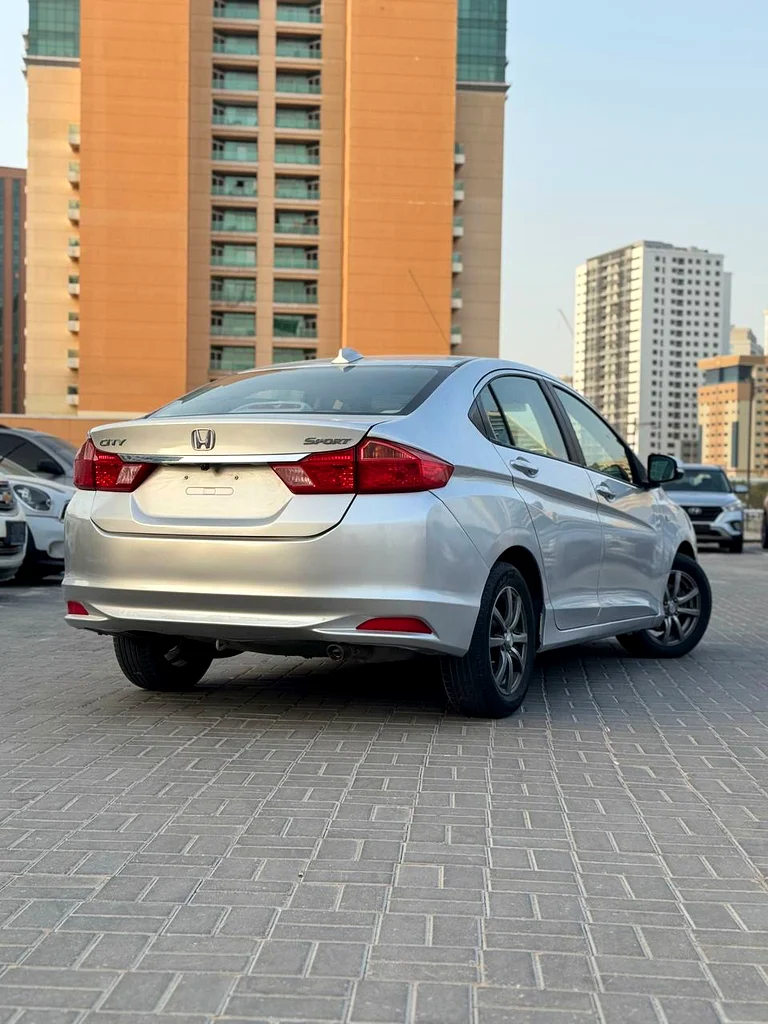 Honda City 2016 GCC Excellent condition63223316130561114