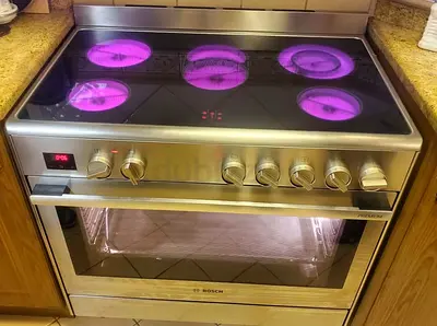 Bosch Series8 Electric Ceramic Cooker Stove 90cm