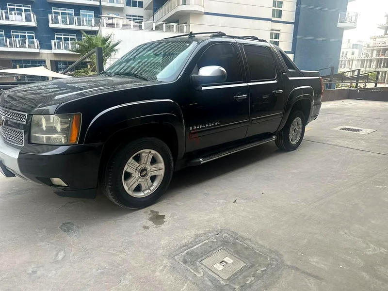 Chevrolet Avalanche Z7163398554467586111