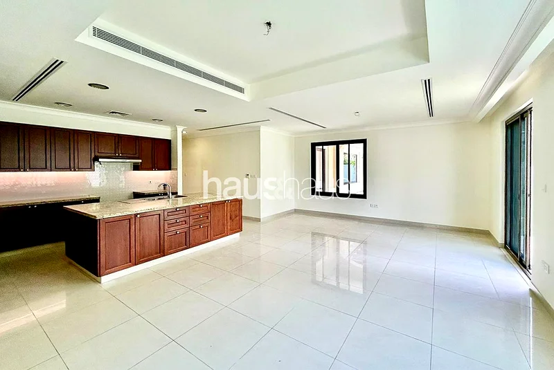 Large Plot | Single Row | Largest Layout63915839668865113