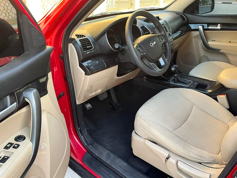 Kia Sorento 2014 7 Seats 4 Cylinder63398628689794113