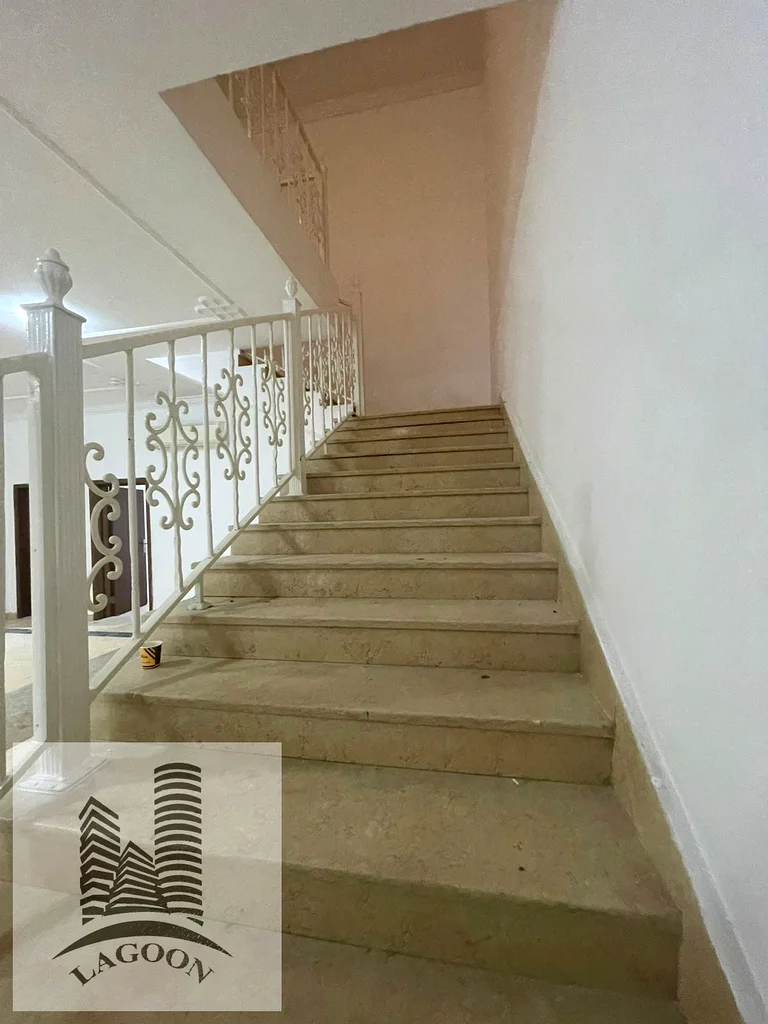 SPACIOUS 8-BEDROOM VILLA FOR RENT FOR FAMILY AND COMPANY STAFF63405213407745113