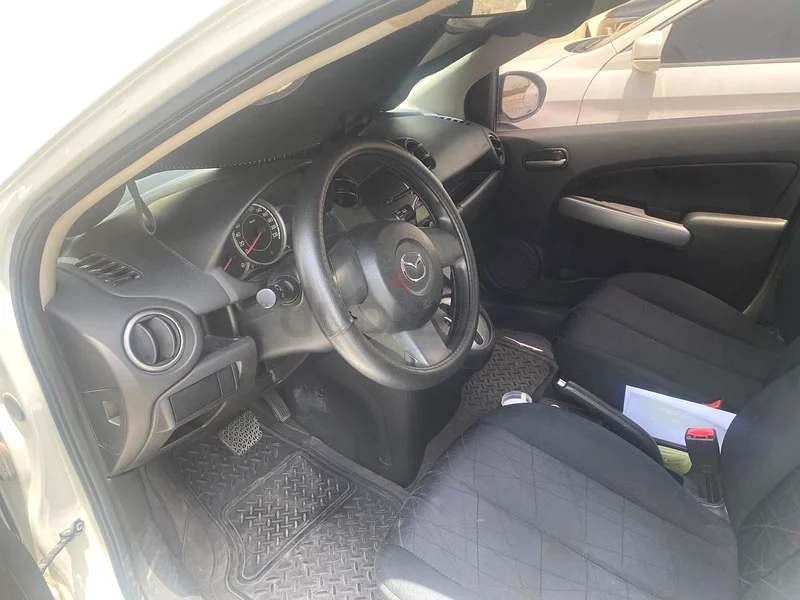 Mazda 2 for immediate sale63398512198019114