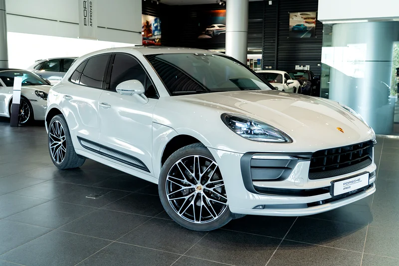 Porsche Macan REF# USD6253 2-Year Warranty63406916398081114