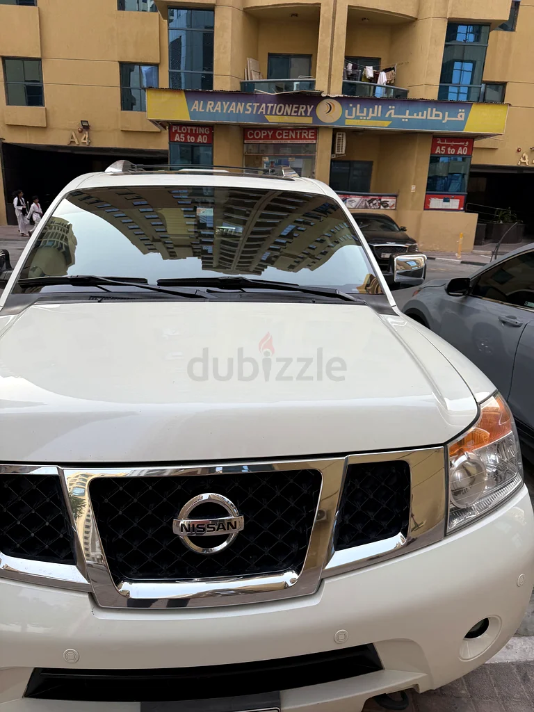 Nissan Armada 2014 v8 5.763399981903490112