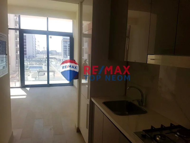 BOULEVARD VIEW | SPACIOUS LAYOUT | VOT63976249711362111