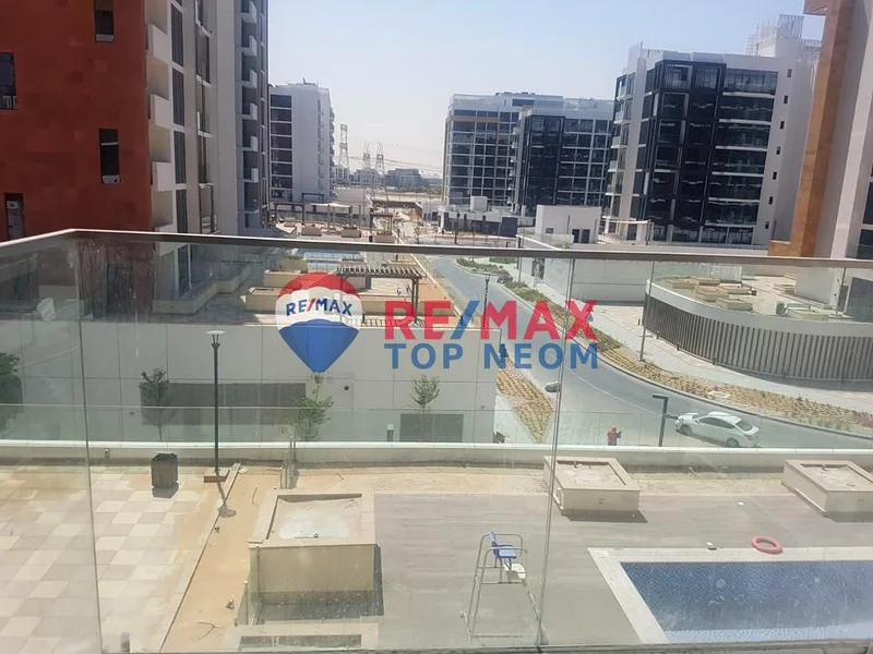 BOULEVARD VIEW | SPACIOUS LAYOUT | VOT63976249711362114
