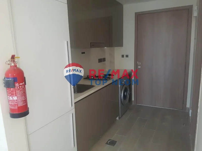 BOULEVARD VIEW | SPACIOUS LAYOUT | VOT63976249711362113