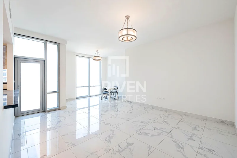 Stylish and Large Layout | Fully Equipped Kitchen63794787037825110
