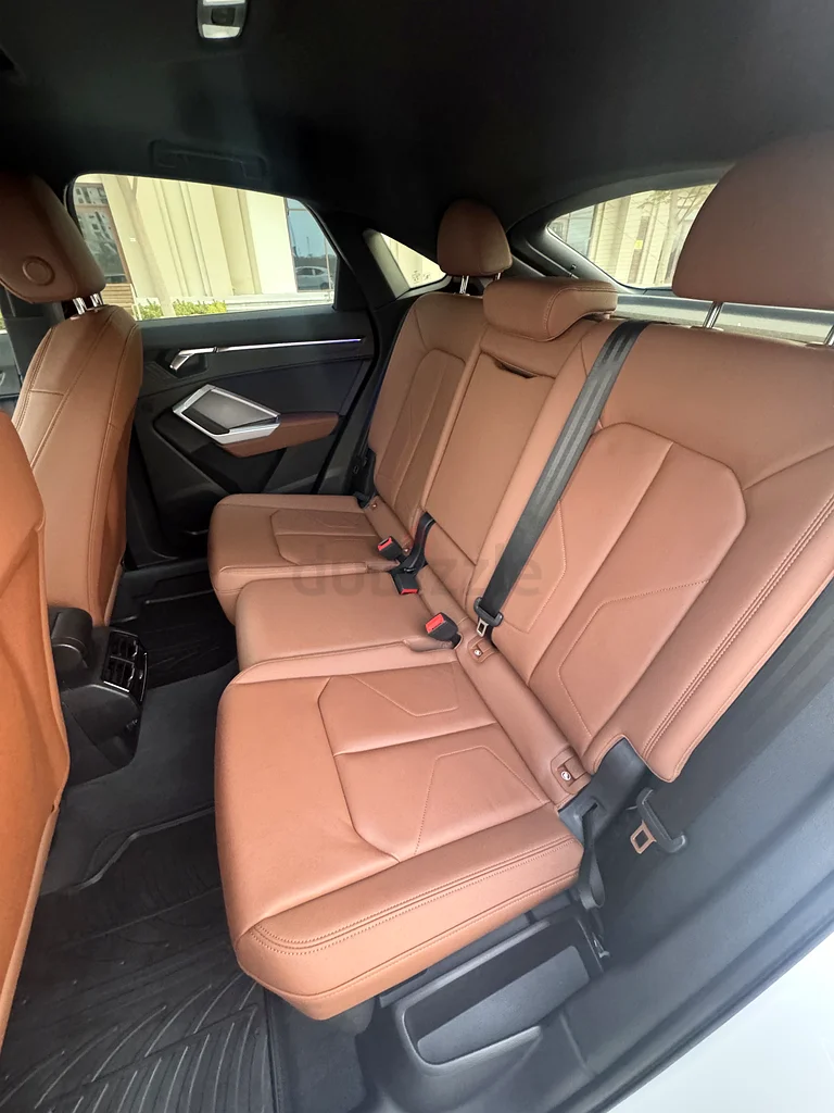 Audi Q3 Sportback63398616295043114