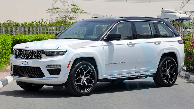 2025 Grand Cherokee Summit Reserve Luxury Night Vision 4x4 GCC with 3 Years or 60,000 km Warranty63398605681282112
