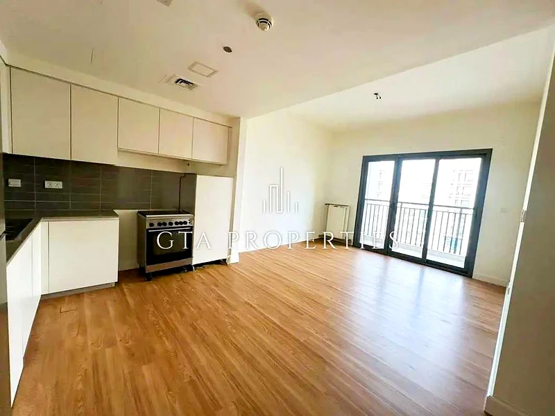 Great Pool Views | Upgraded | Flexible Payments63736994653953113