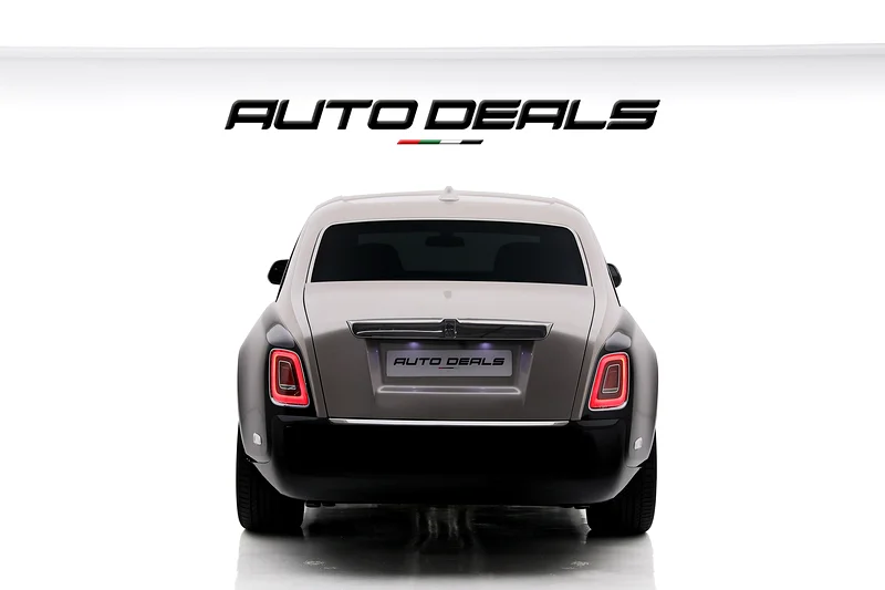 2024 Rolls-Royce Phantom EWB | GCC | Warranty | Service Contract | Two Tone Exterior | Special Wood63398531072131113