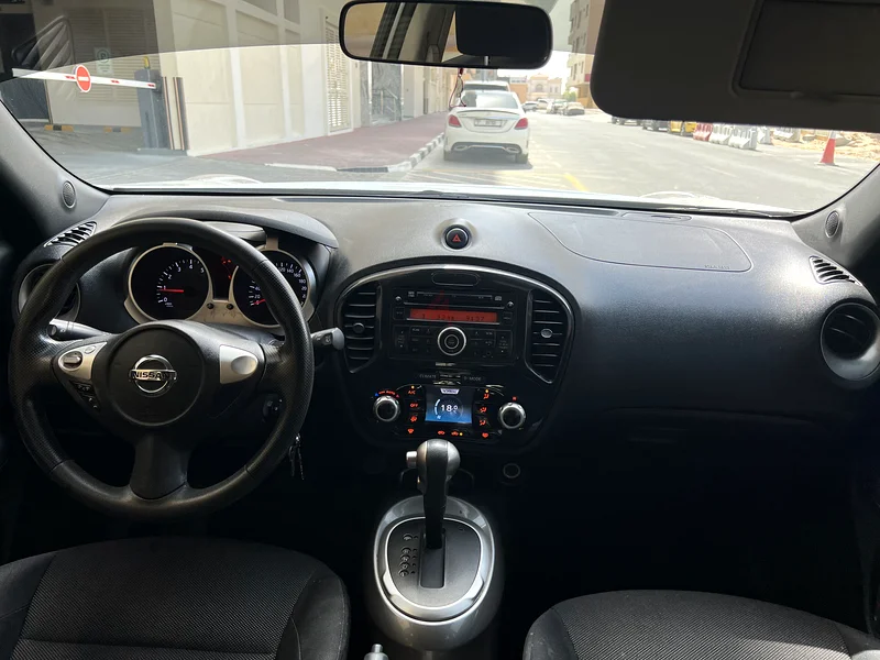 Nissan63412536597890113