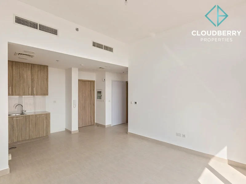 Vacant On Transfer | High Floor | Pool View63952184133122114