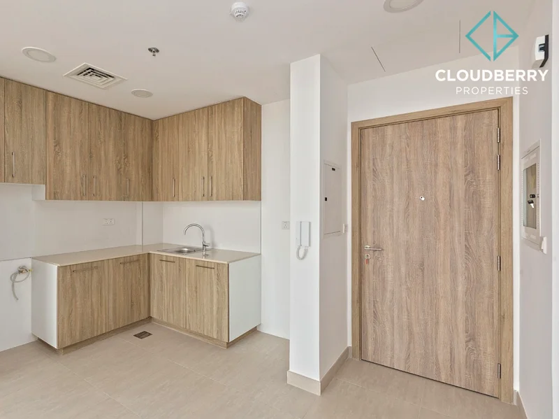 Vacant On Transfer | High Floor | Pool View63952184133122112