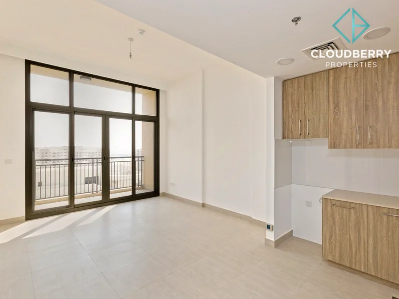 Vacant On Transfer | High Floor | Pool View63952184133122111