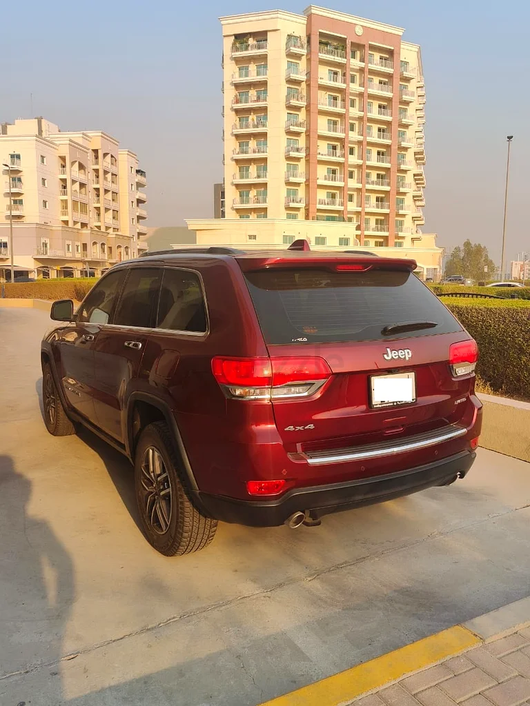 Burgundy spotless full option Agency serviced 2019 Grand Cherokee633986066801931124