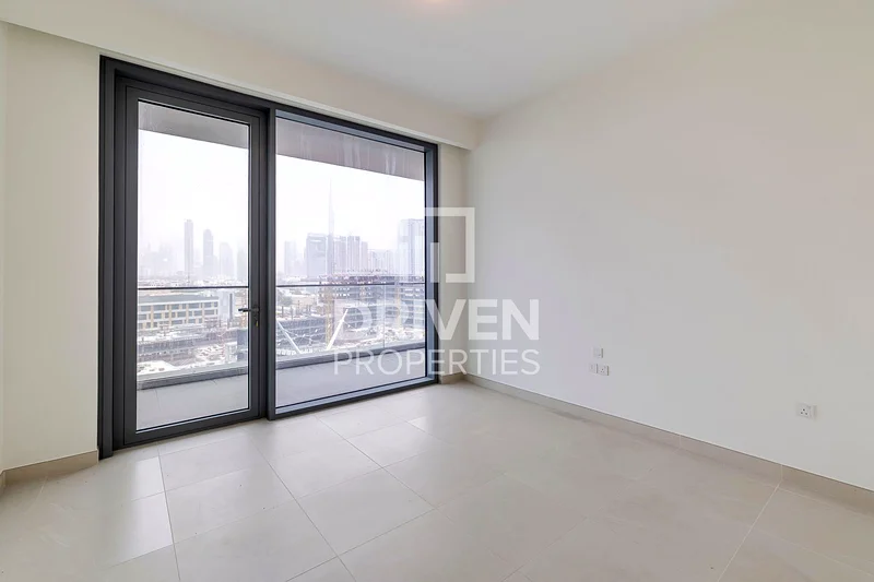 Modern and Serene Canal View | High Floor63949910177409114