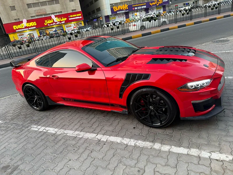 Ford Mustang GT 5.063399885321345113
