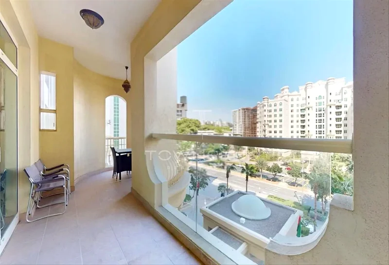 قريب من المول | إطلالة على برج العرب | وصول إلى الحديقة64009548548099113