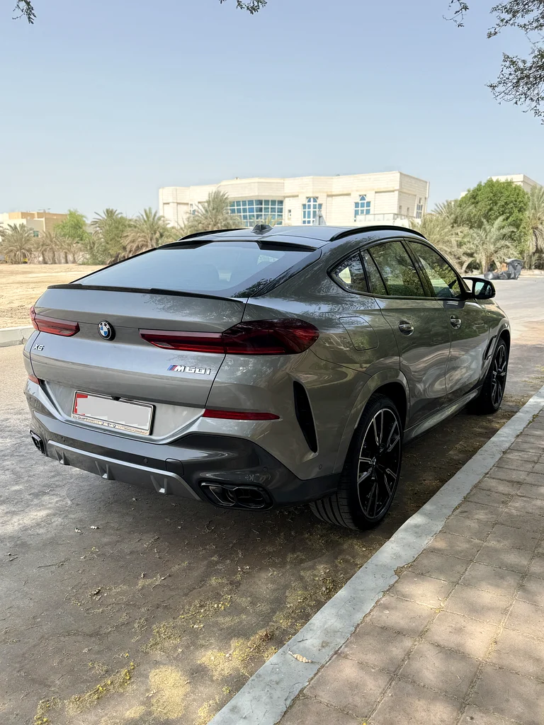 BMW X6 M60i M Performance, BMW Service and Warranty63410194800642114