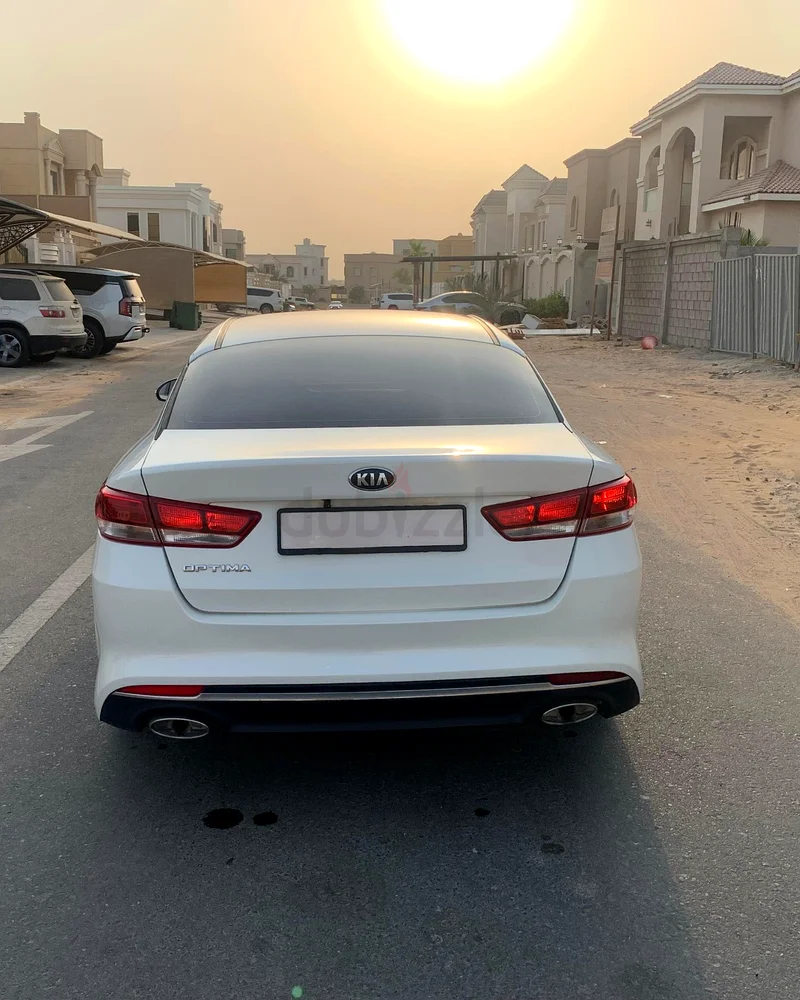 Kia Optima 2016 – GCC – First Owner – Pearl White – Excellent Condition63398622206721111