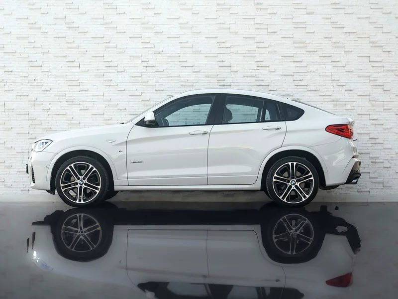 X4 • M SPORT • Xdrive28i63406148752130114