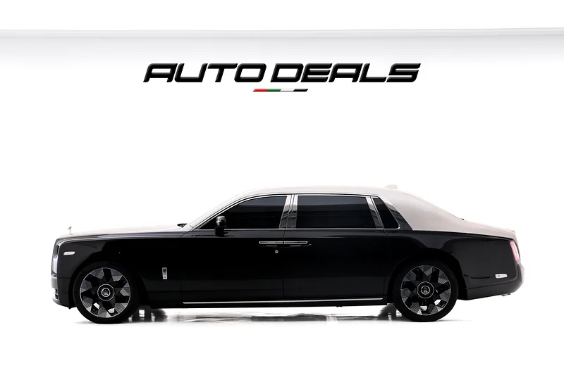 2024 Rolls-Royce Phantom EWB | GCC | Warranty | Service Contract | Two Tone Exterior | Special Wood63398531072131112