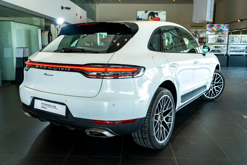 Porsche Macan REF# USD6255 2 Yrs Warranty63398651851139111