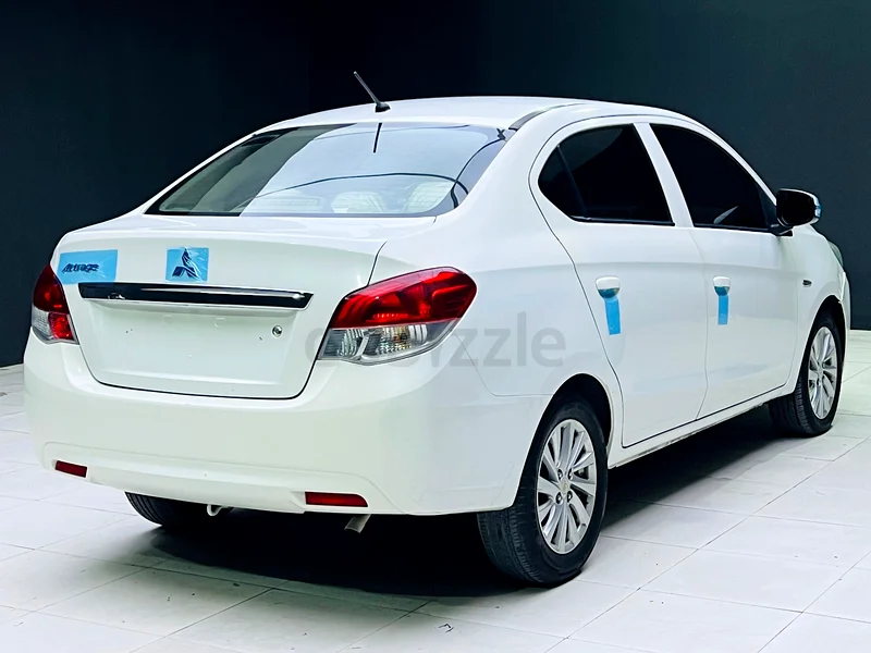 Mitsubishi Attrage 2020 White63398591839746113