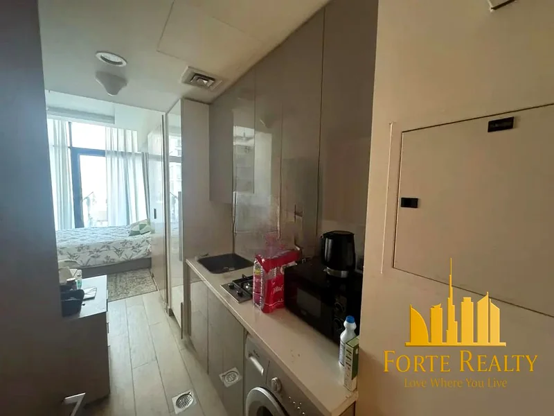 Studio Unfurnished | Spacious Layout | Well Maintained63976129640065111