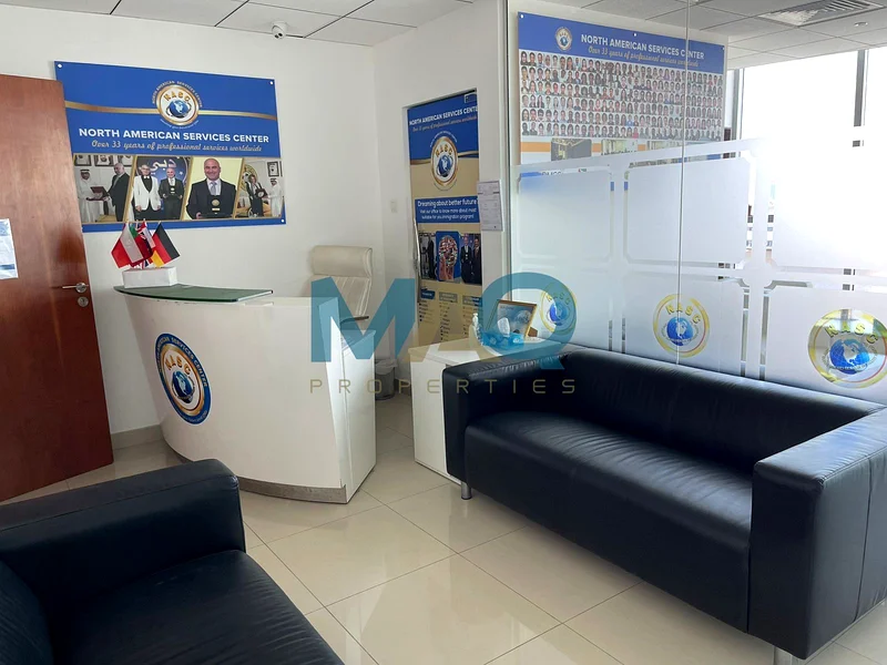 صفقة ساخنة | استثمار رائع | بائع متحمس63818030765057113