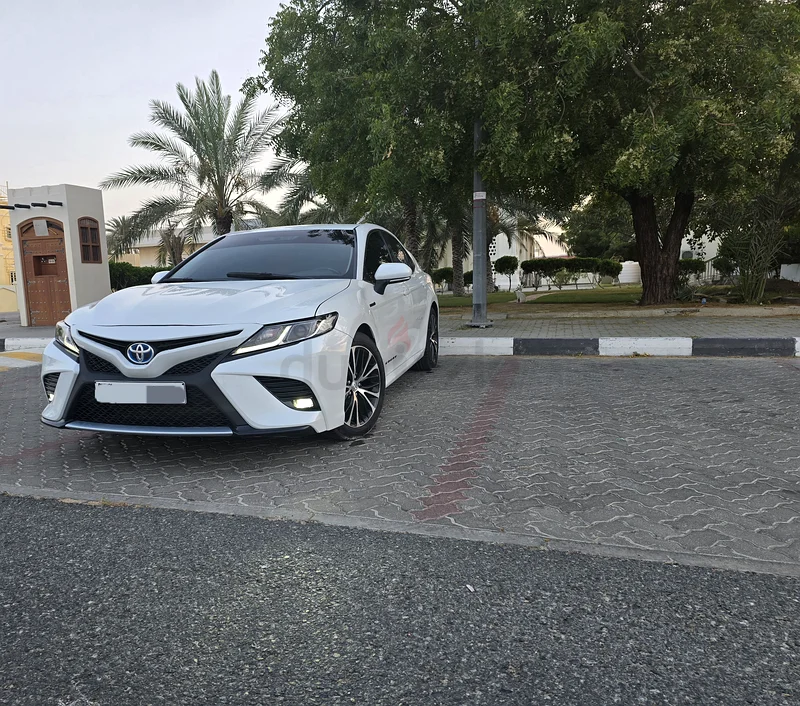 Toyota Camry SE 2019 GCC Specs ( Hybrid)63412536292226111