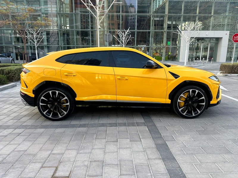 GCC Lamborghini Urus MY20 2020 / Single Owned63398498575873112