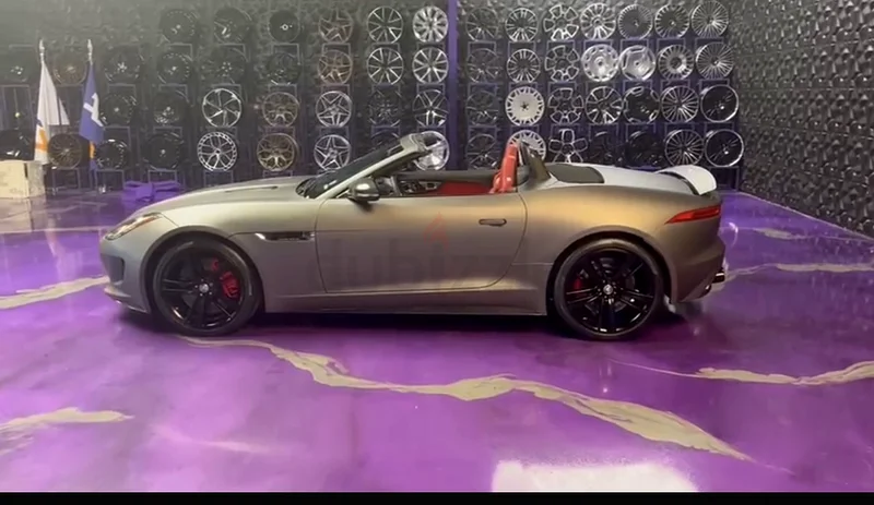 1 of 1 Jaguar F-Type clean title low mileage63398482089857112