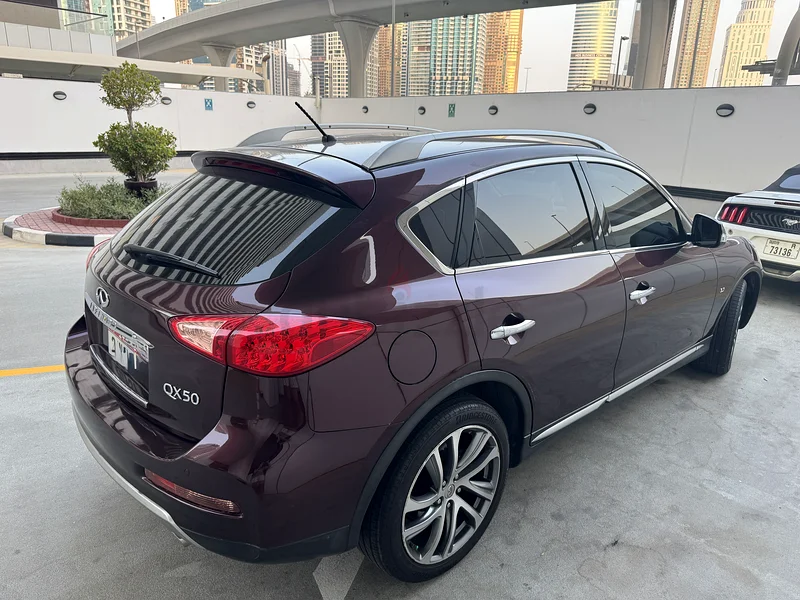 Infiniti QX50 3.7L Luxury 2018 // Super clean, no accidents // Excellent condition63406922548738112
