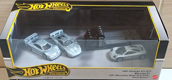 Hot Wheels Premium - Holy Grail
