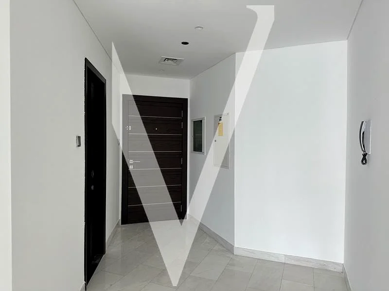 Spacious Unit | Full Marina View | Studio64038568938243112