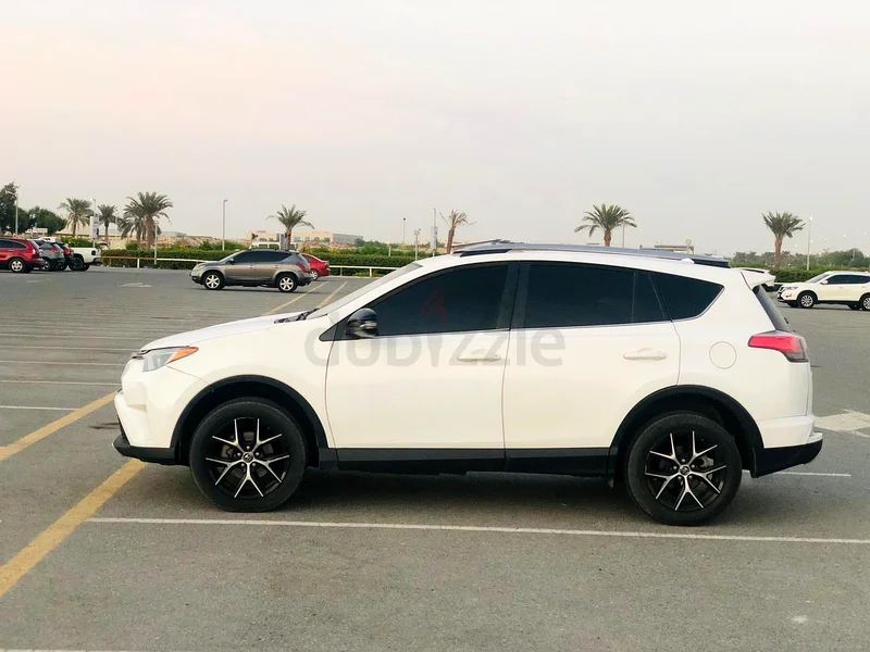 For sale Toyota Rav-4 2018 model63401306183681111