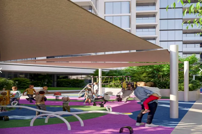 Community Views | Prime Location | HO on Q4-202763962717491715114