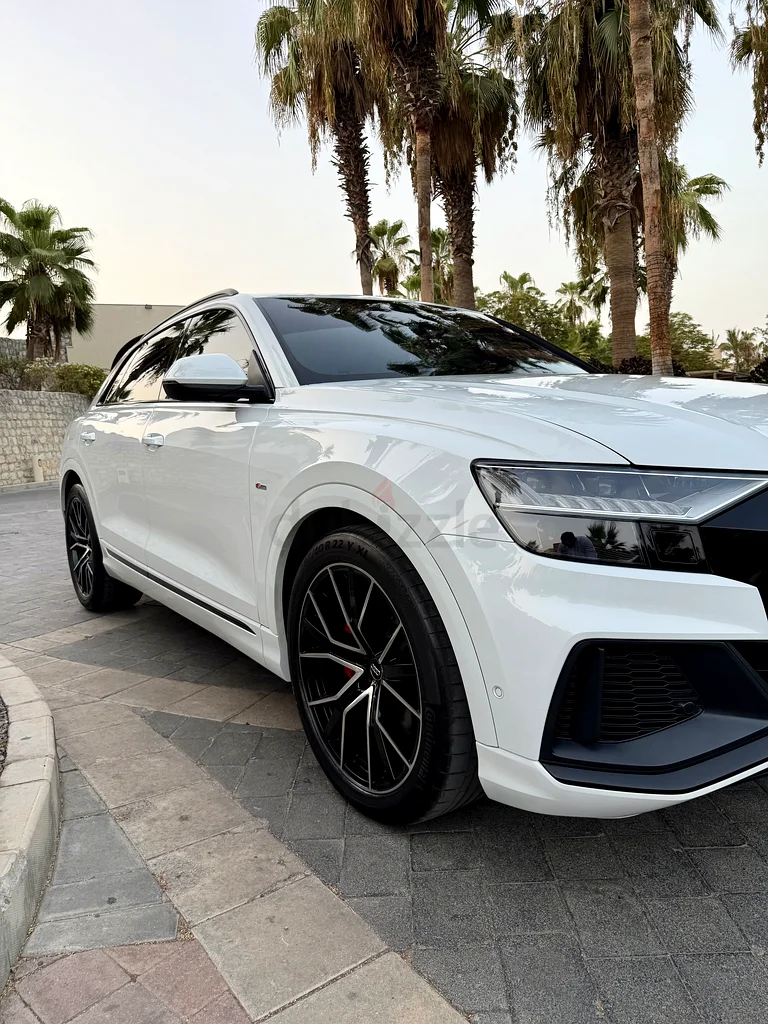 2020 AUDI Q8 S-LINE 2020  3.0L V6 55 TFSI engine 335 HP with just 50,000 KM from Ali  Sons Motors.63398611770115112