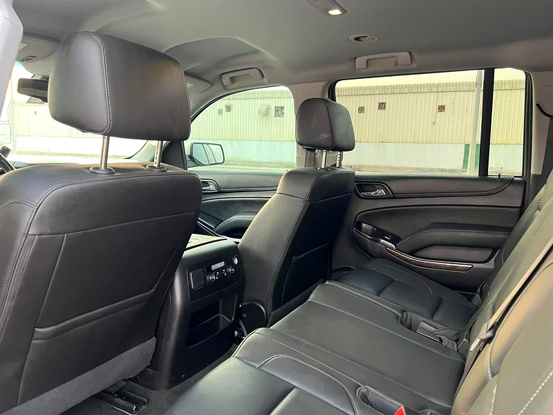 Tahoe 2018 Suburban63398565443969112