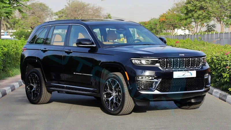 2025 Grand Cherokee Summit Reserve Luxury Night Vision 4x4 GCC with 3 Years or 60,000 km Warranty63398605540611113