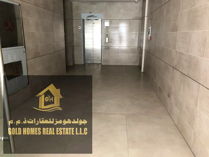 عرض !! استفد من الفرصة، مبنى G+8 للبيع بدخل جيد جداً في عجمان63880069733506114