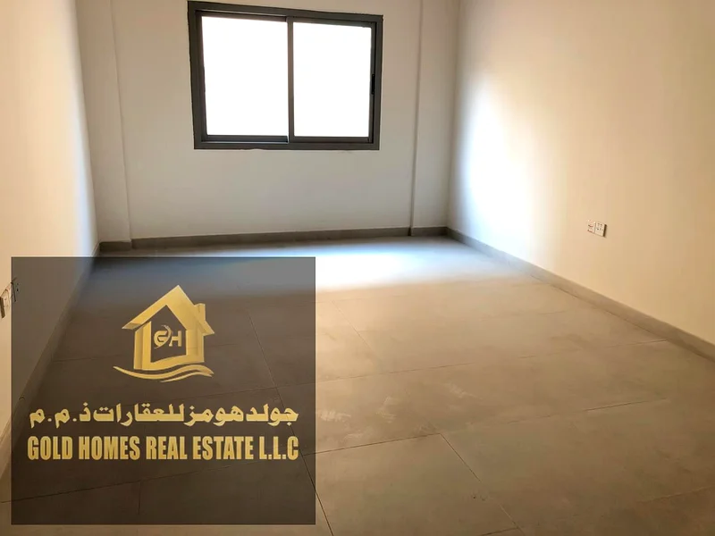 عرض !! استفد من الفرصة، مبنى G+8 للبيع بدخل جيد جداً في عجمان63880069733506113