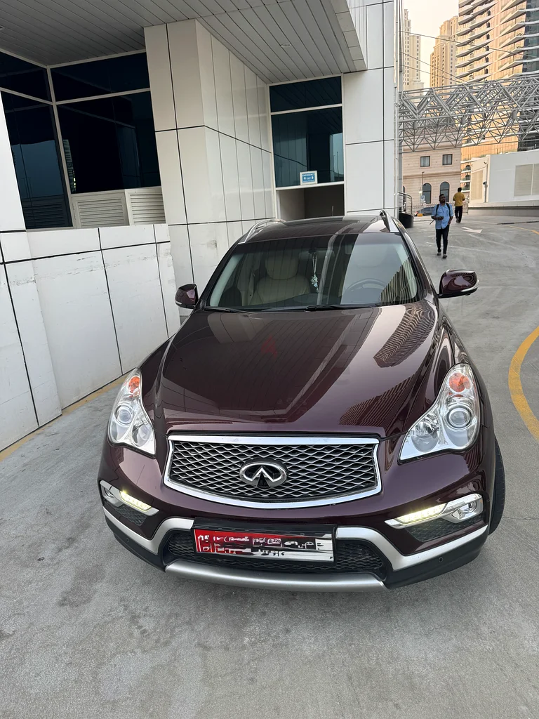Infiniti QX50 3.7L Luxury 2018 // Super clean, no accidents // Excellent condition63406922548738113