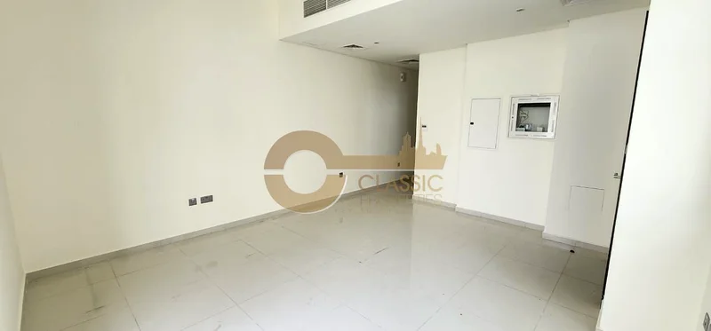 تشطيبات عصرية | تخطيط واسع | موقع متميز64003948263298111