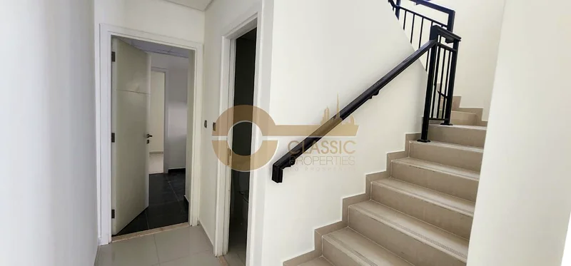 تشطيبات عصرية | تخطيط واسع | موقع متميز64003948263298114