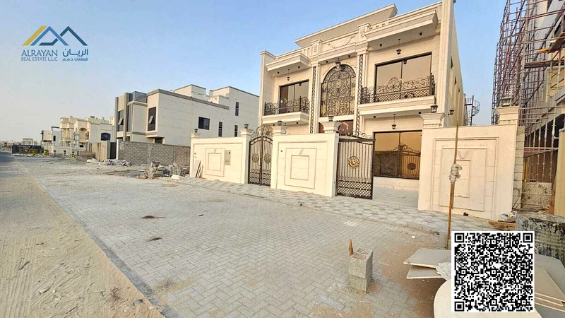 Classic, most luxurious finishing, directly in front of the mosque, freehold for all nationalities63873580499587111